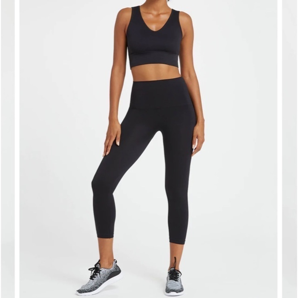 SPANX Look At Me Now Crop Leggings Black 1X Plus Size Elevated Basic Gym Workout